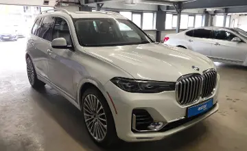 BMW X7 2019 года за 30 000 000 тг. в Астана фото 2