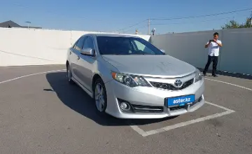 Toyota Camry 2014 года за 7 200 000 тг. в Шымкент фото 2