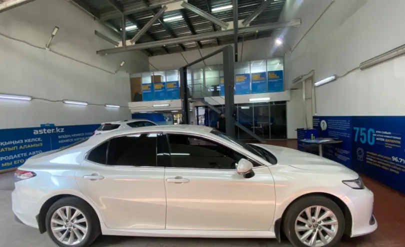 Toyota Camry 2023 года за 15 500 000 тг. в Астана фото 4