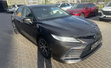 Toyota Camry 2022 года за 17 500 000 тг. в Астана фото 3