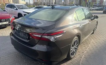 Toyota Camry 2022 года за 17 500 000 тг. в Астана