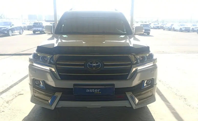 Toyota Land Cruiser 2020 года за 35 000 000 тг. в Алматы фото 2