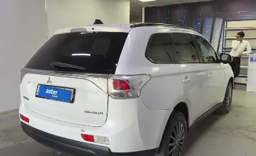 Mitsubishi Outlander 2012 года за 6 500 000 тг. в Павлодар