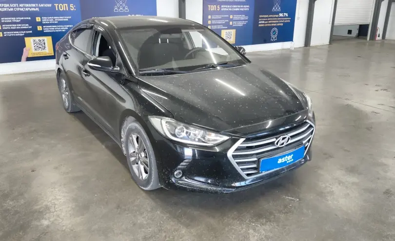 Hyundai Elantra 2018 года за 7 000 000 тг. в Астана фото 2