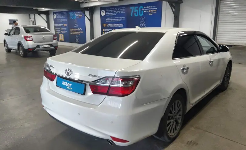 Toyota Camry 2016 года за 9 500 000 тг. в Астана фото 3