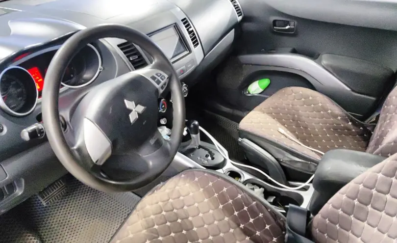 Mitsubishi Outlander 2007 года за 6 500 000 тг. в Астана фото 5