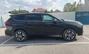 Toyota Highlander 2021 года за 20 000 000 тг. в Шымкент фото 4