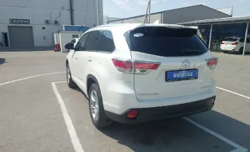 Toyota Highlander 2015 года за 16 500 000 тг. в Шымкент фото 4