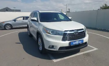Toyota Highlander 2015 года за 16 500 000 тг. в Шымкент фото 2