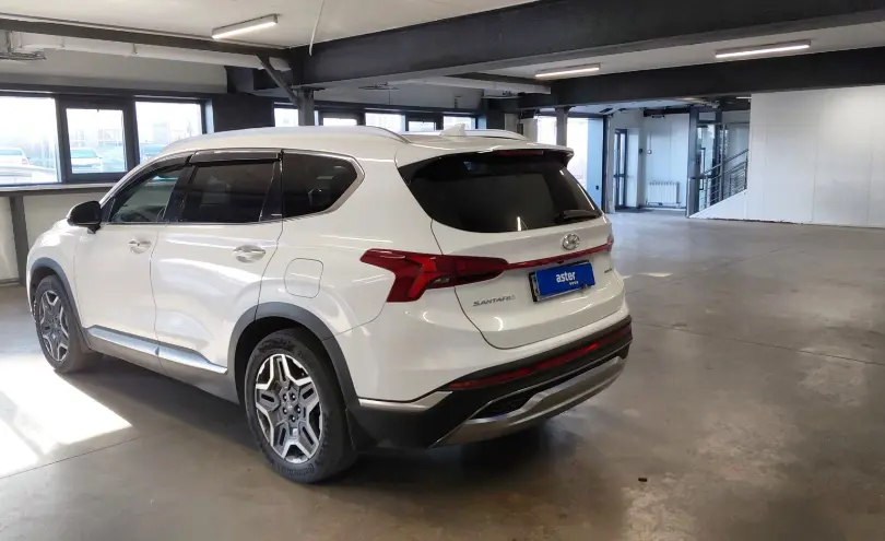 Hyundai Santa Fe 2023 года за 15 000 000 тг. в Астана фото 4