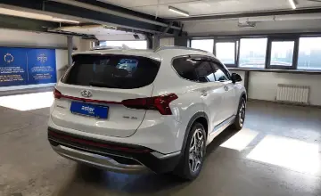 Hyundai Santa Fe 2023 года за 15 000 000 тг. в Астана фото 3