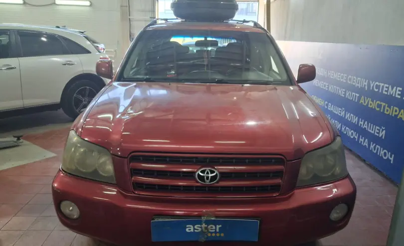 Toyota Highlander 2001 года за 6 000 000 тг. в Астана фото 2
