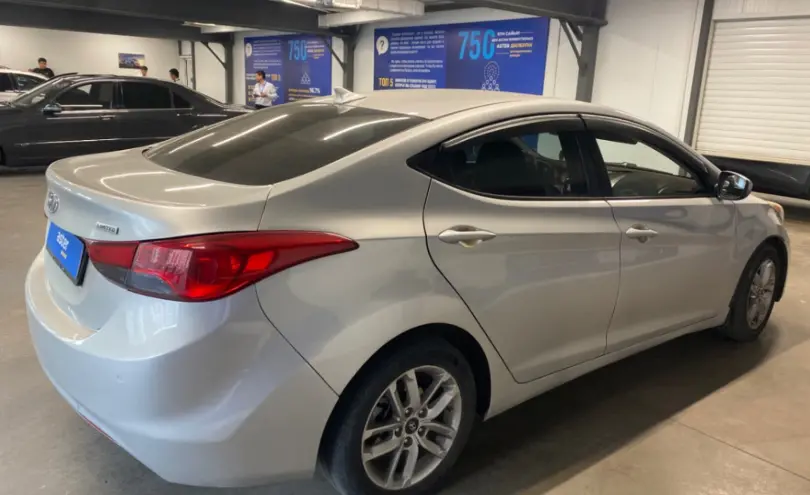 Hyundai Elantra 2011 года за 6 000 000 тг. в Астана фото 5