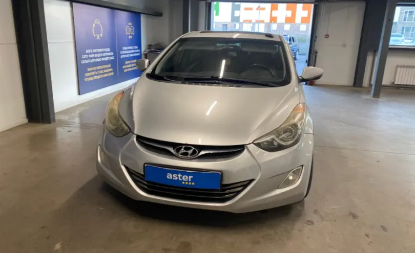 Hyundai Elantra 2011 года за 6 000 000 тг. в Астана фото 2