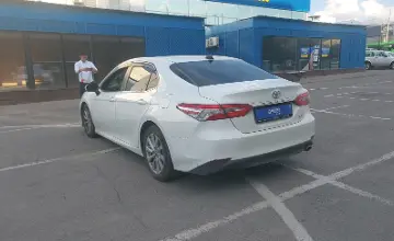 Toyota Camry 2017 года за 11 000 000 тг. в Алматы фото 4
