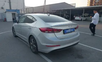 Hyundai Elantra 2018 года за 6 000 000 тг. в Шымкент фото 4