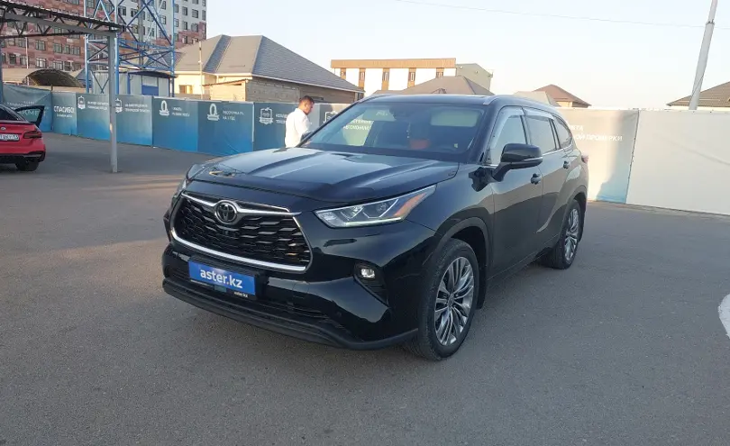 Toyota Highlander 2021 года за 25 000 000 тг. в Шымкент