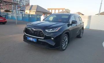 Toyota Highlander 2021 года за 25 000 000 тг. в Шымкент фото 1