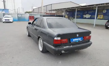 BMW 5 серии 1994 года за 1 900 000 тг. в Шымкент фото 4
