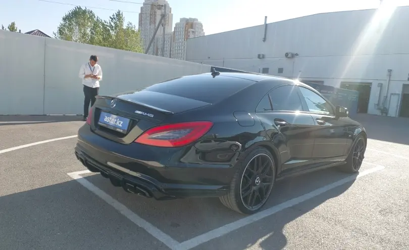 Mercedes-Benz CLS 2012 года за 15 000 000 тг. в Шымкент фото 3