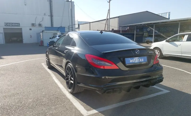 Mercedes-Benz CLS 2012 года за 15 000 000 тг. в Шымкент фото 4