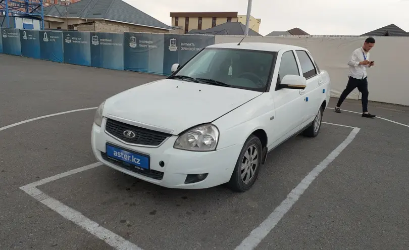 LADA (ВАЗ) Priora 2013 года за 1 000 000 тг. в Шымкент