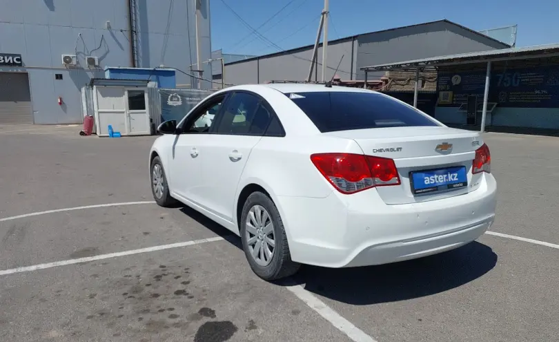 Chevrolet Cruze 2014 года за 2 000 000 тг. в Шымкент фото 4