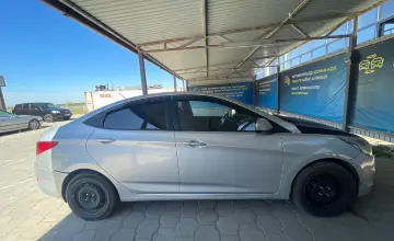 Hyundai Solaris 2012 года за 3 800 000 тг. в Караганда фото 4
