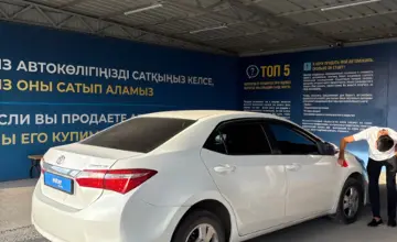 Toyota Corolla 2014 года за 6 000 000 тг. в Алматы