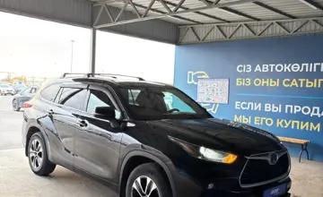 Toyota Highlander 2022 года за 19 700 000 тг. в Алматы фото 3