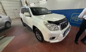 Toyota Land Cruiser Prado 2010 года за 14 000 000 тг. в Астана фото 3