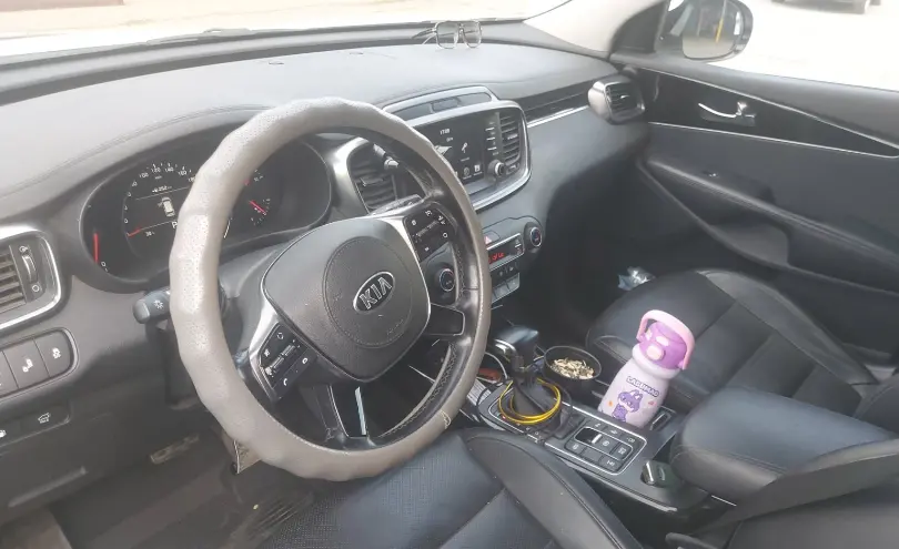 Kia Sorento 2019 года за 13 000 000 тг. в Алматы фото 5