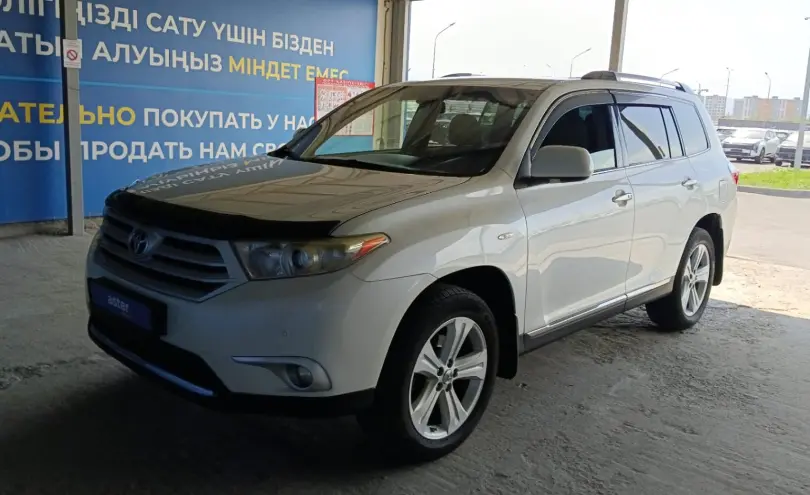Toyota Highlander 2012 года за 13 000 000 тг. в Алматы