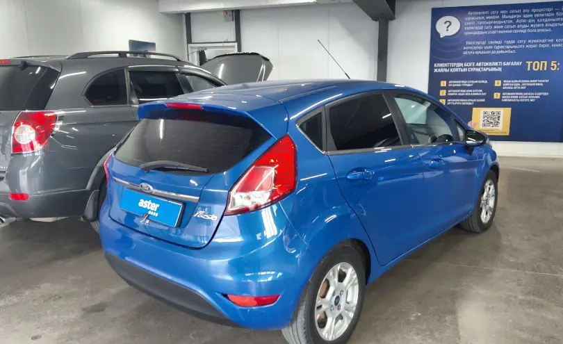 Ford Fiesta 2013 года за 3 000 000 тг. в Астана фото 3