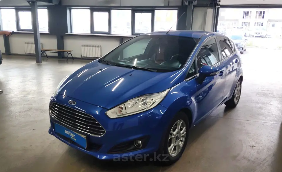Ford Fiesta 2013 года за 3 000 000 тг. в Астана