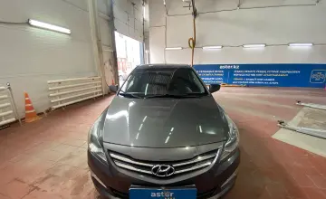 Hyundai Solaris 2015 года за 5 000 000 тг. в Астана фото 2