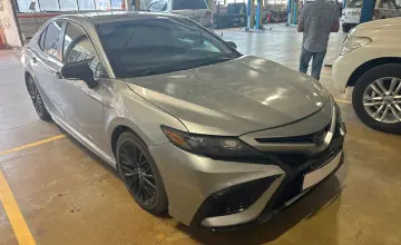 Toyota Camry 2021 года за 10 500 000 тг. в Караганда фото 3