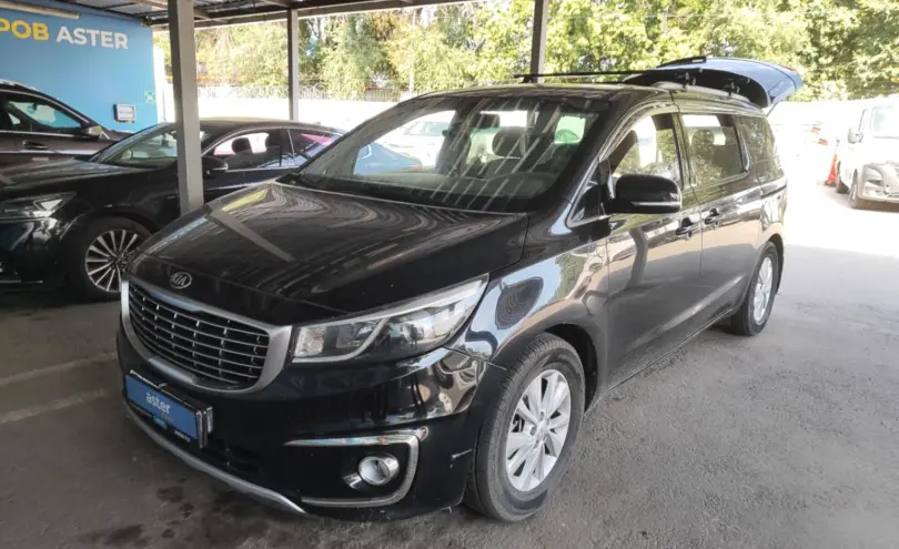 Kia Carnival 2017 года за 9 000 000 тг. в Алматы