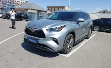 Toyota Highlander 2021 года за 22 000 000 тг. в Шымкент фото 1