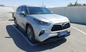 Toyota Highlander 2021 года за 22 000 000 тг. в Шымкент фото 2