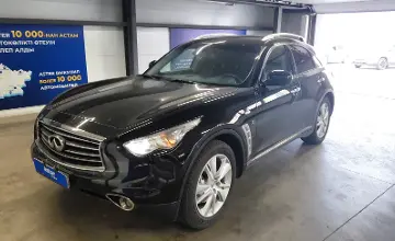 Infiniti QX70 2015 года за 12 500 000 тг. в Астана фото 1
