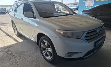 Toyota Highlander 2012 года за 11 000 000 тг. в Алматы фото 3