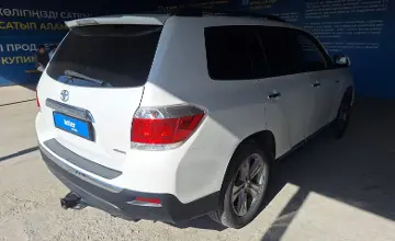 Toyota Highlander 2012 года за 11 000 000 тг. в Алматы