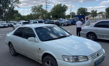 Toyota Camry 2000 года за 2 500 000 тг. в Актобе фото 3