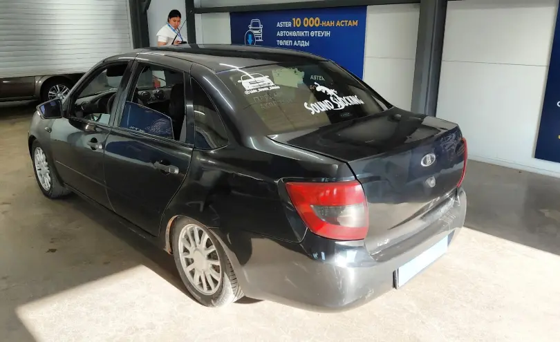 LADA (ВАЗ) Granta 2014 года за 3 000 000 тг. в Астана фото 4