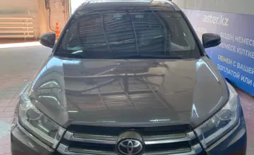 Toyota Highlander 2017 года за 15 000 000 тг. в Астана фото 2