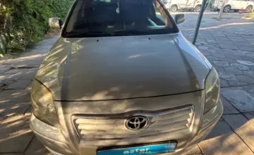 Toyota Avensis 2004 года за 4 000 000 тг. в Талдыкорган фото 2