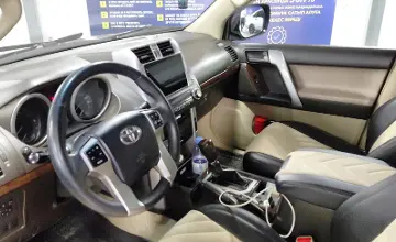 Toyota Land Cruiser Prado 2010 года за 15 000 000 тг. в Астана фото 5