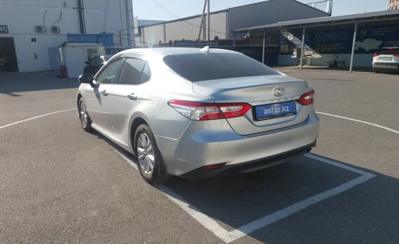 Toyota Camry 2021 года за 15 000 000 тг. в Шымкент фото 4