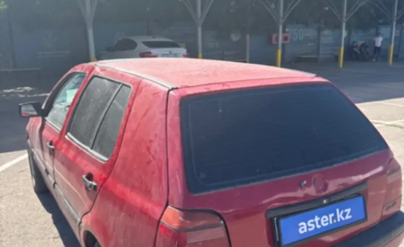 Volkswagen Golf 1995 года за 750 000 тг. в Алматы фото 4